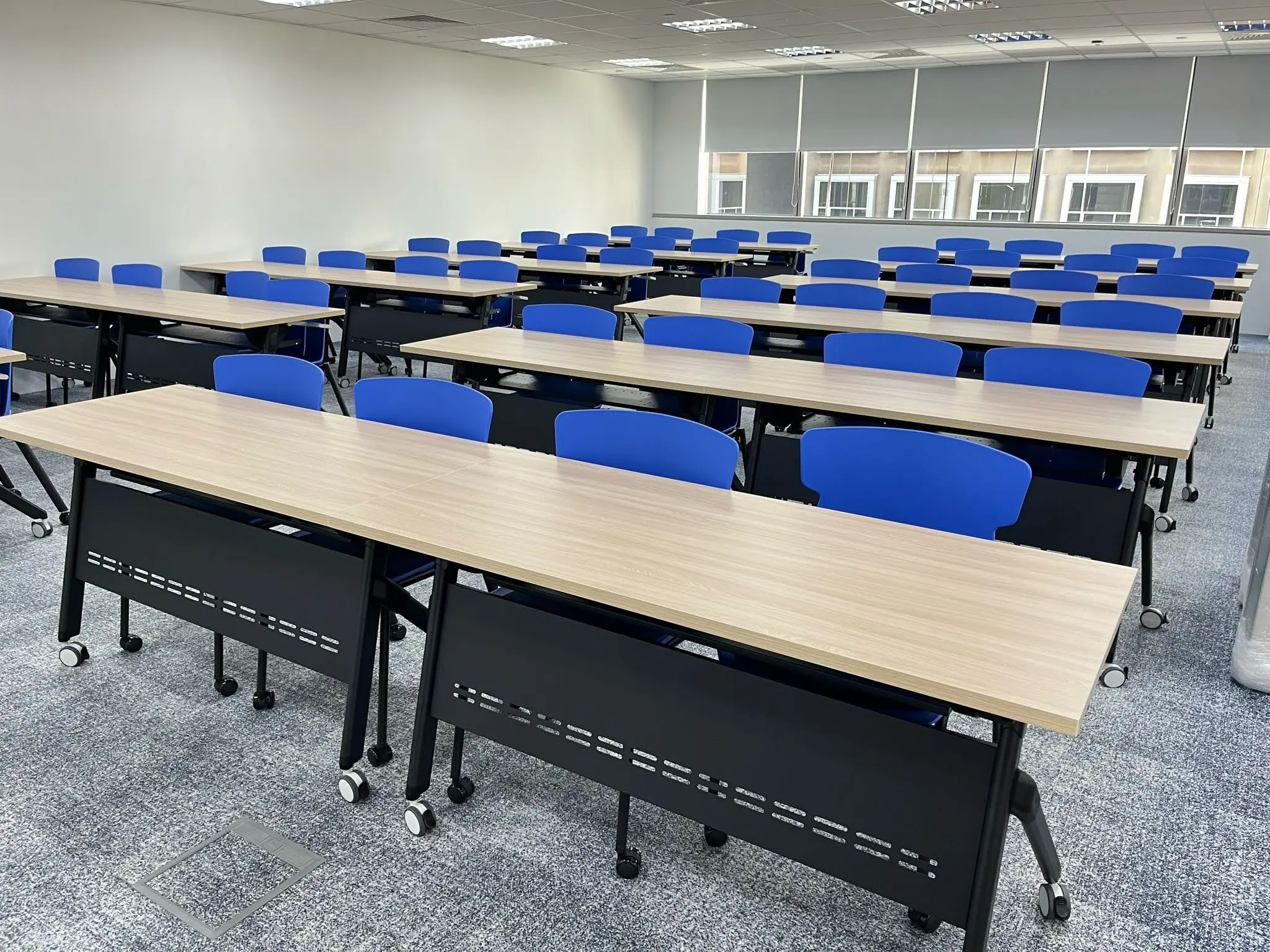 Education office fit-out for Kaplan Higher Education Academy Pte Ltd by Office Planner