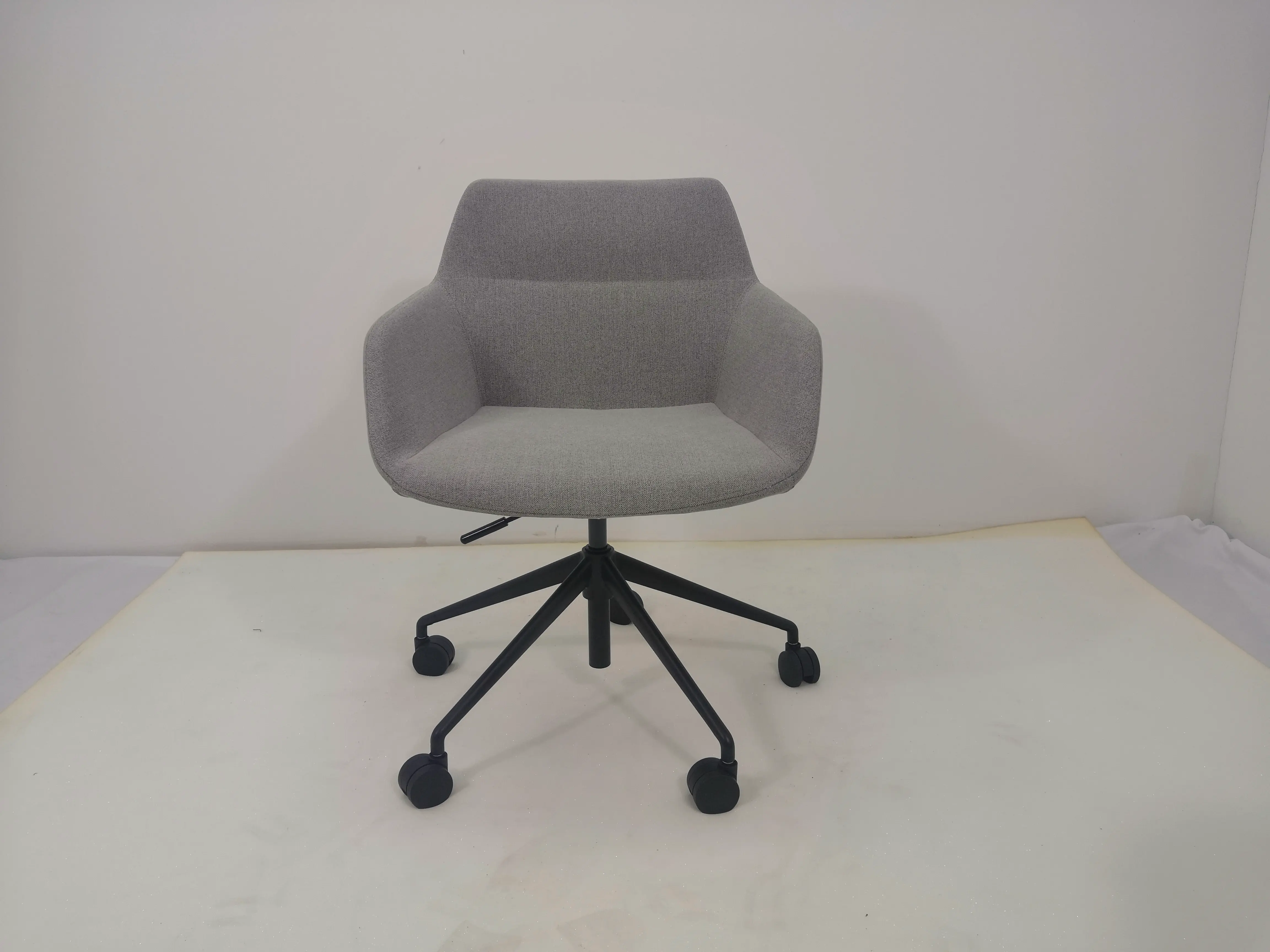Smart (SM 216) — Office Seating by Office Planner